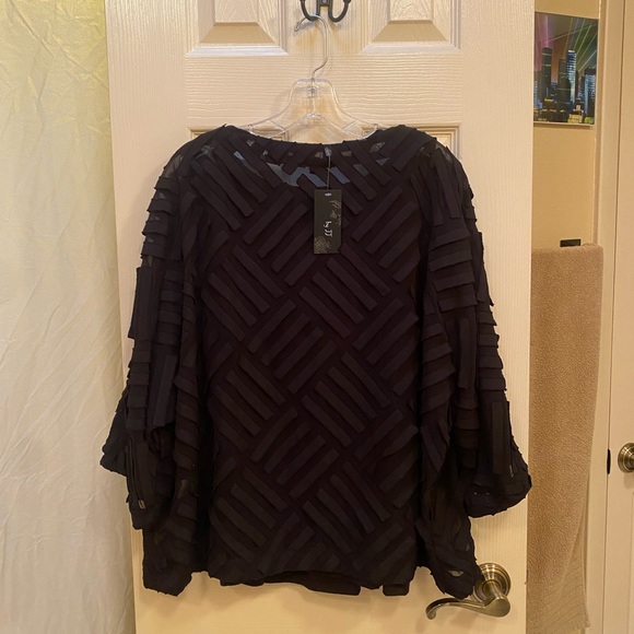 Sheer Geometric Black Blouse | by JJ - Picture 2 of 6